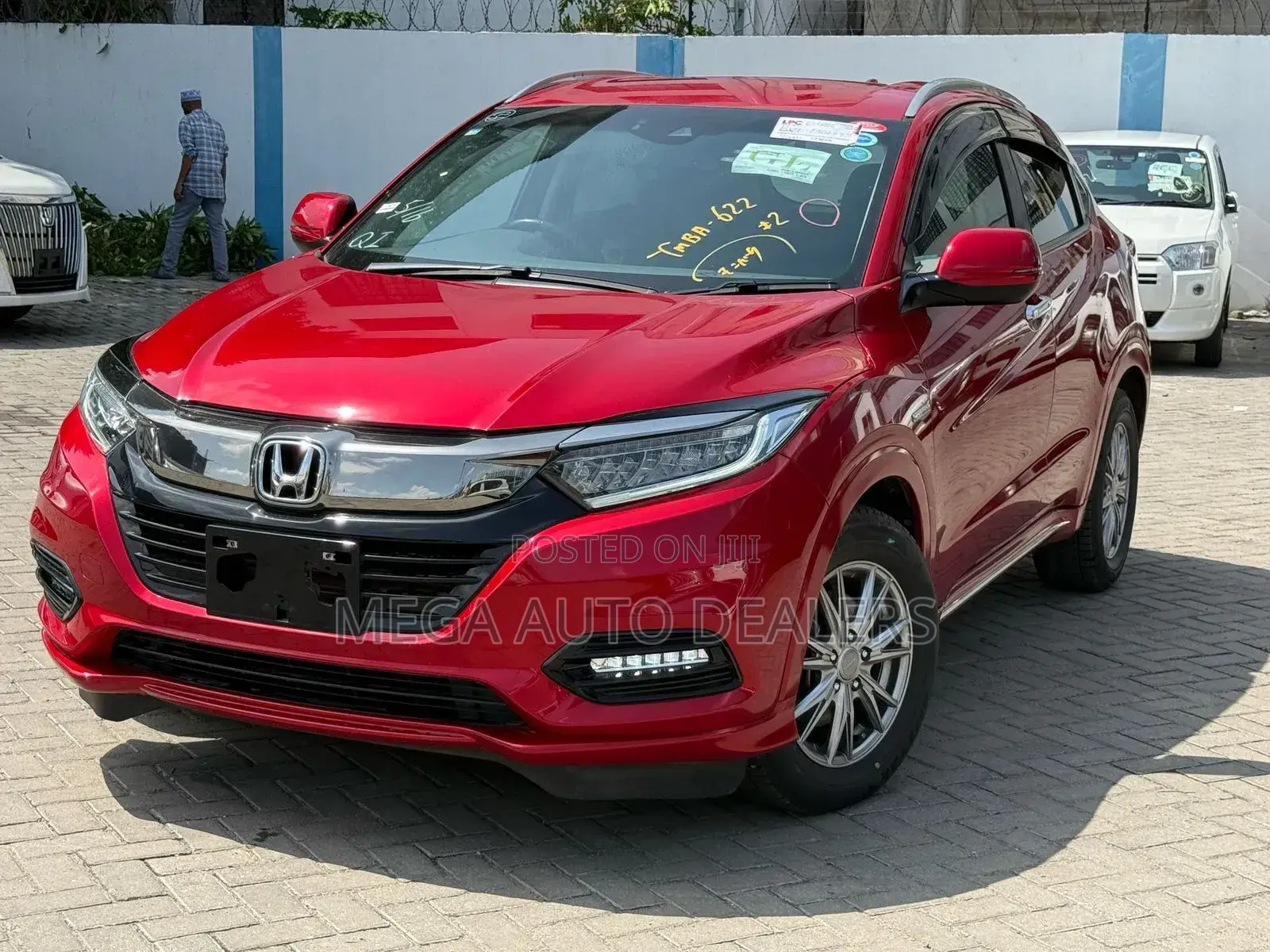 Honda Vezel 2018 Red
