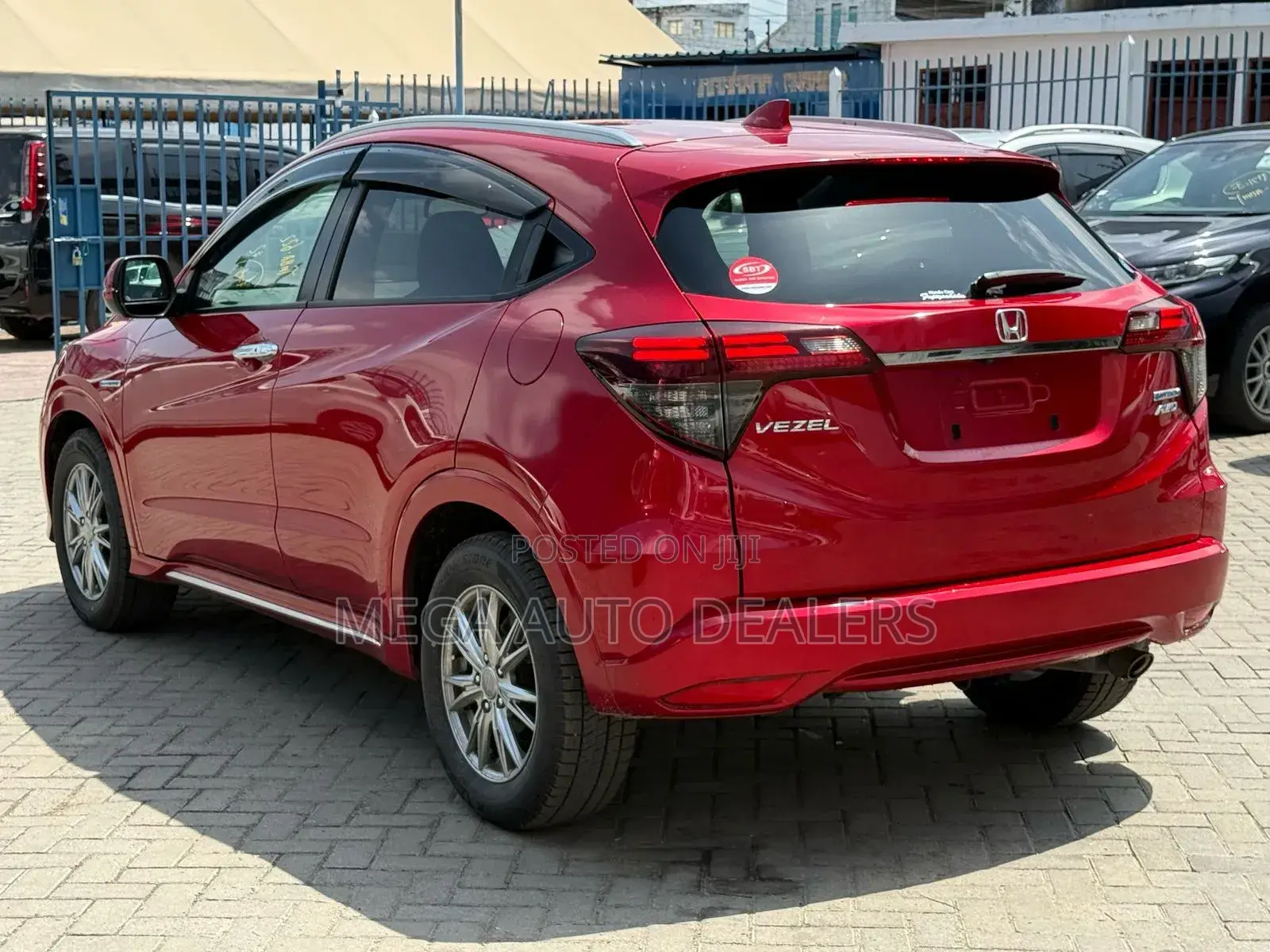 Honda Vezel 2018 Red