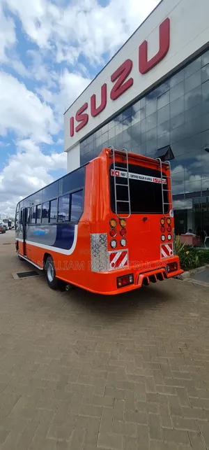 New Isuzu NQR 2024