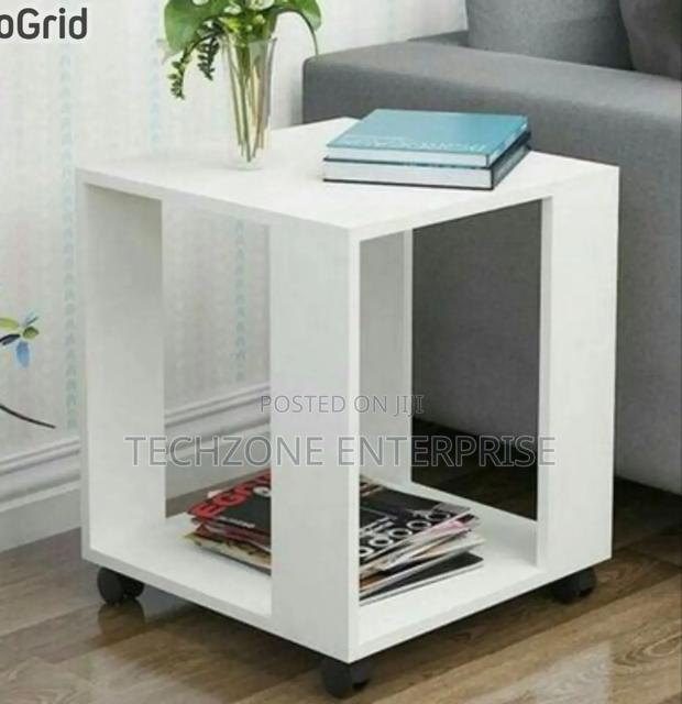 White Stylish Lee Sofa Side Tables  - main view