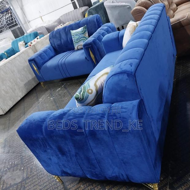 Blue 5 Seater Modernized Sofa Set