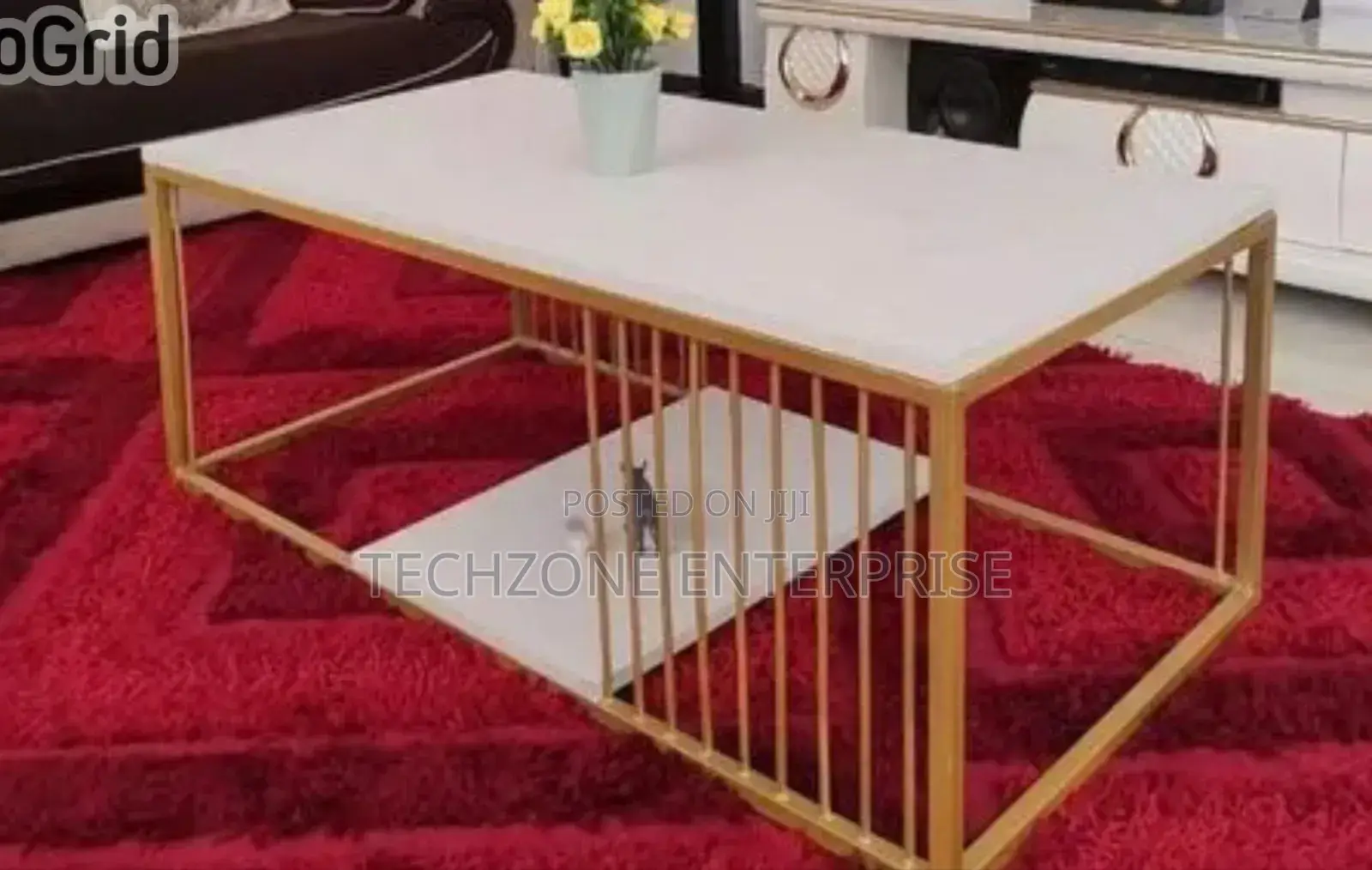 *White Classic Polly Modern Coffee Table,*