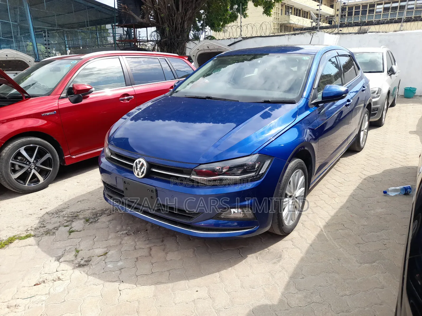 Volkswagen Golf 2018 Blue