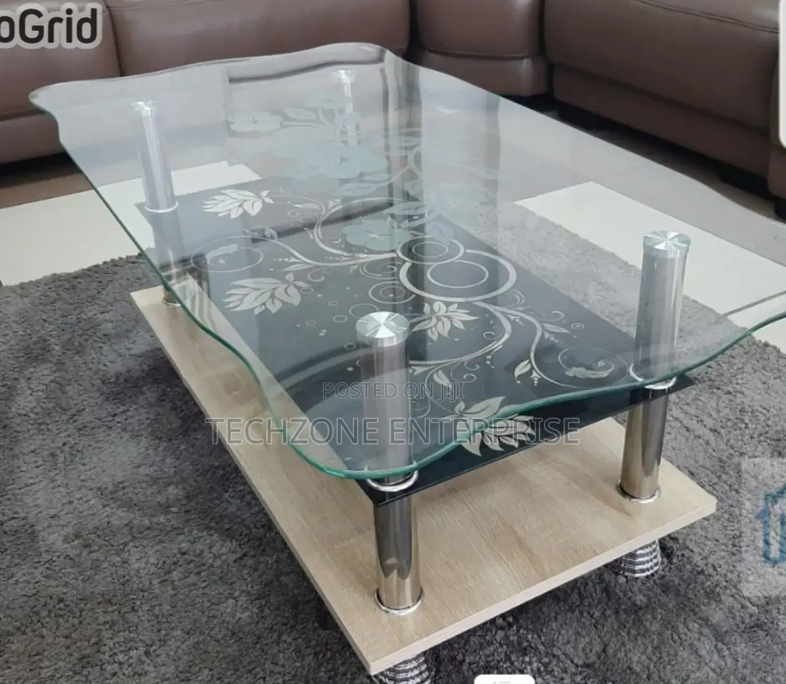 Luxurious Executive Glass Coffee Table
