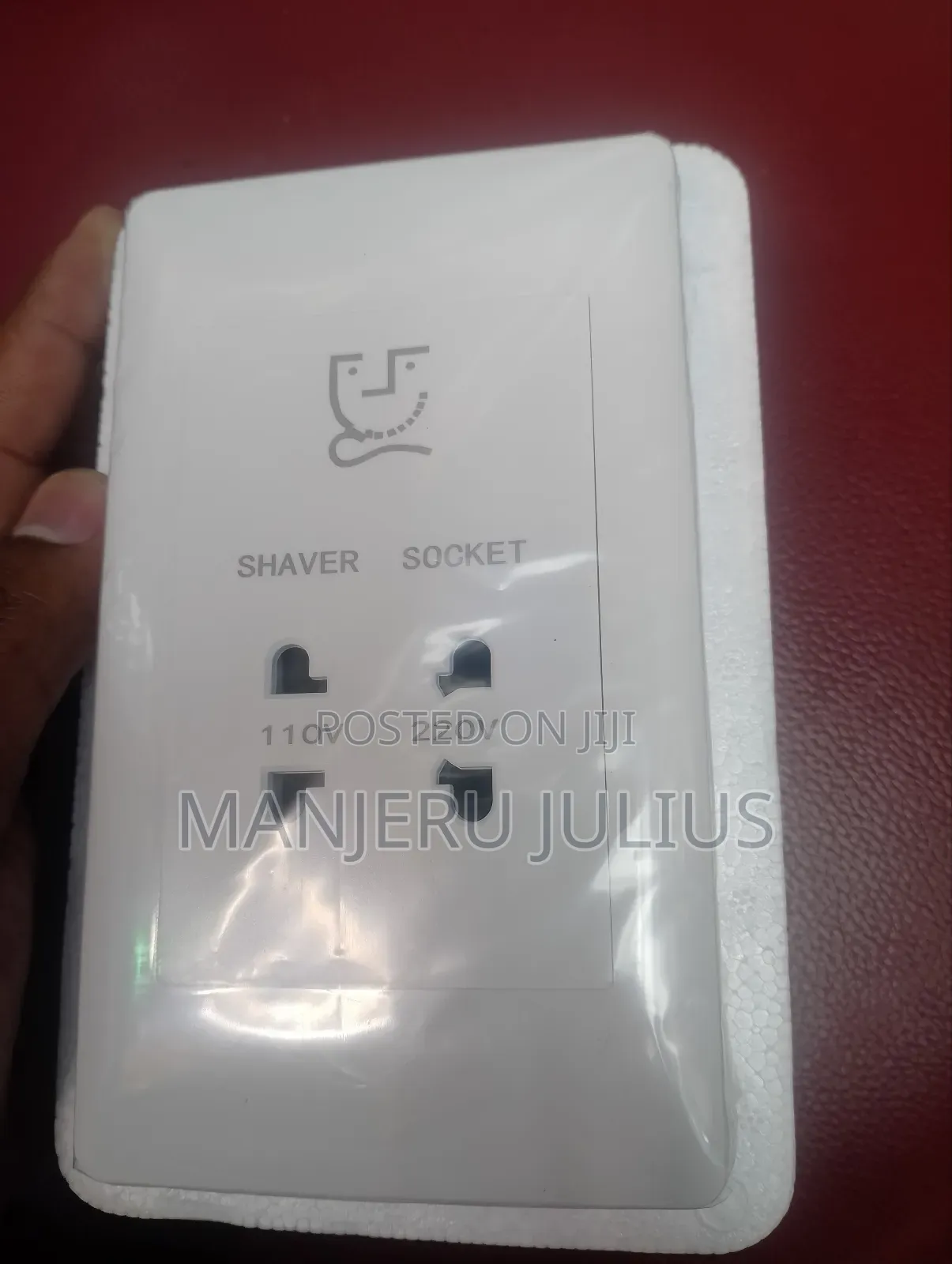 Twin Shavers Socket