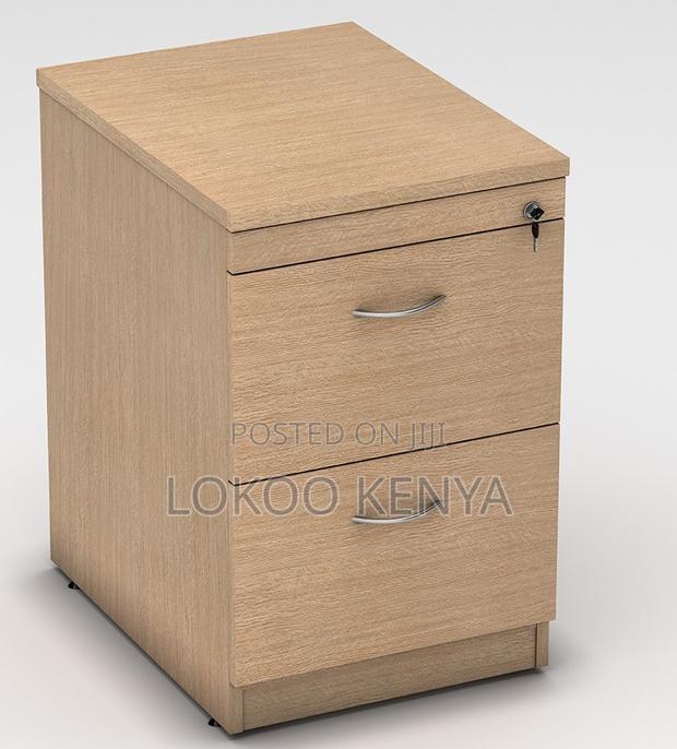 Office Cabinet : Laminated 3-Drawer Filing Cabinet - thumbnail 4