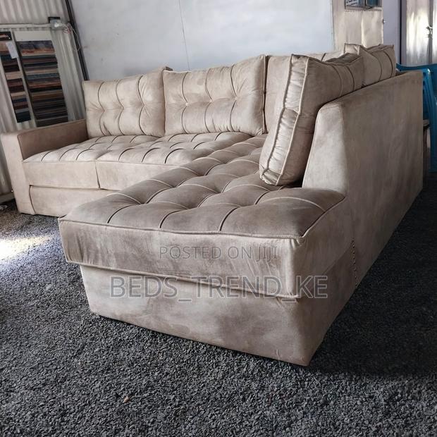 Sturdy 6 Seater Modernized Chester L Seat Sofa - thumbnail 2
