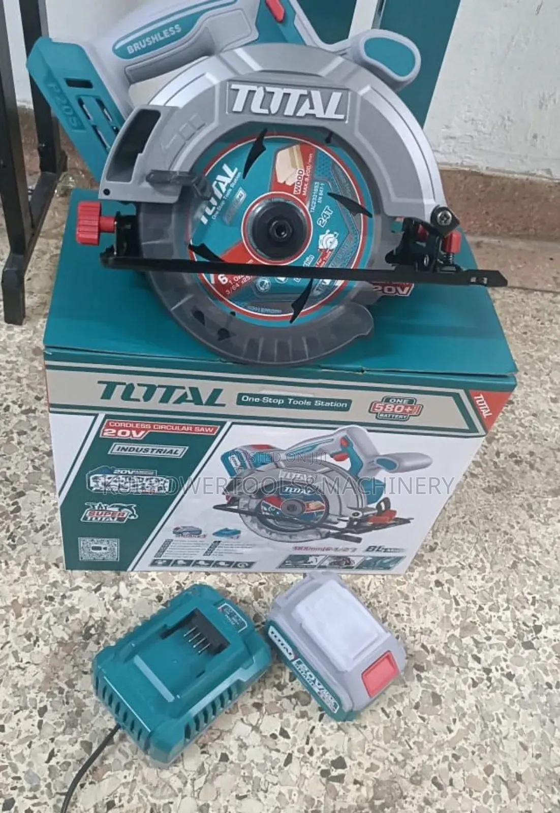 Total Cordless Circular Saw / Cordless Circular Saw
