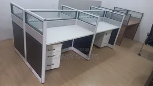 4 User Spacious Workstation