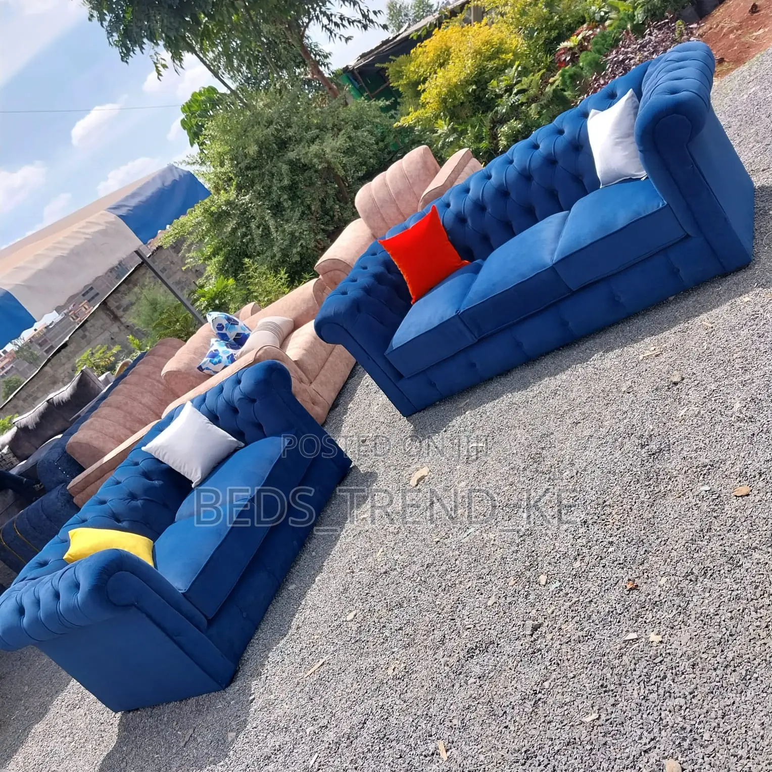 Blue Sleek 5 Seater Chester Sofa 3-2