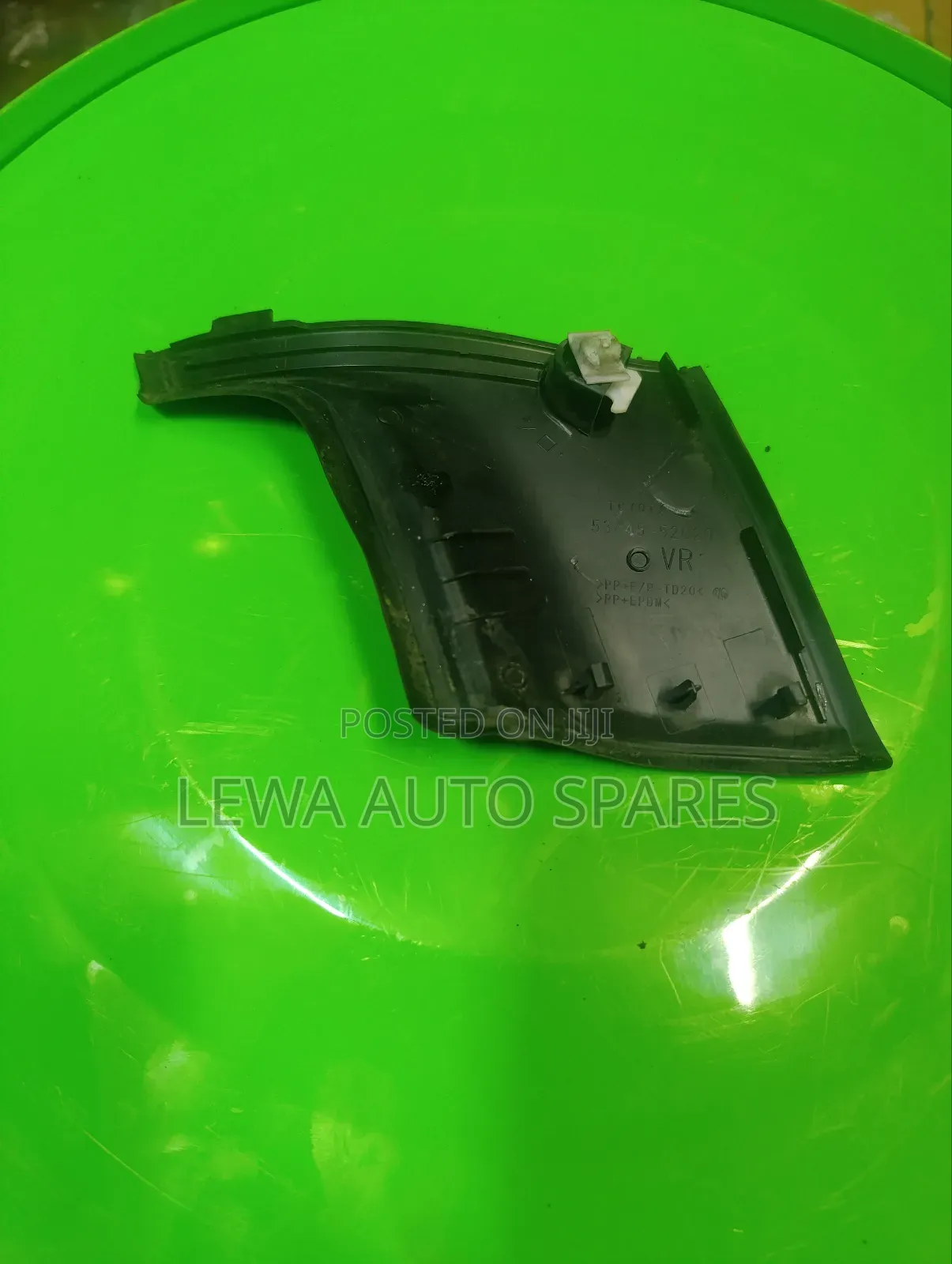 Windscreen Finisher For Toyota Probox New, Right Side