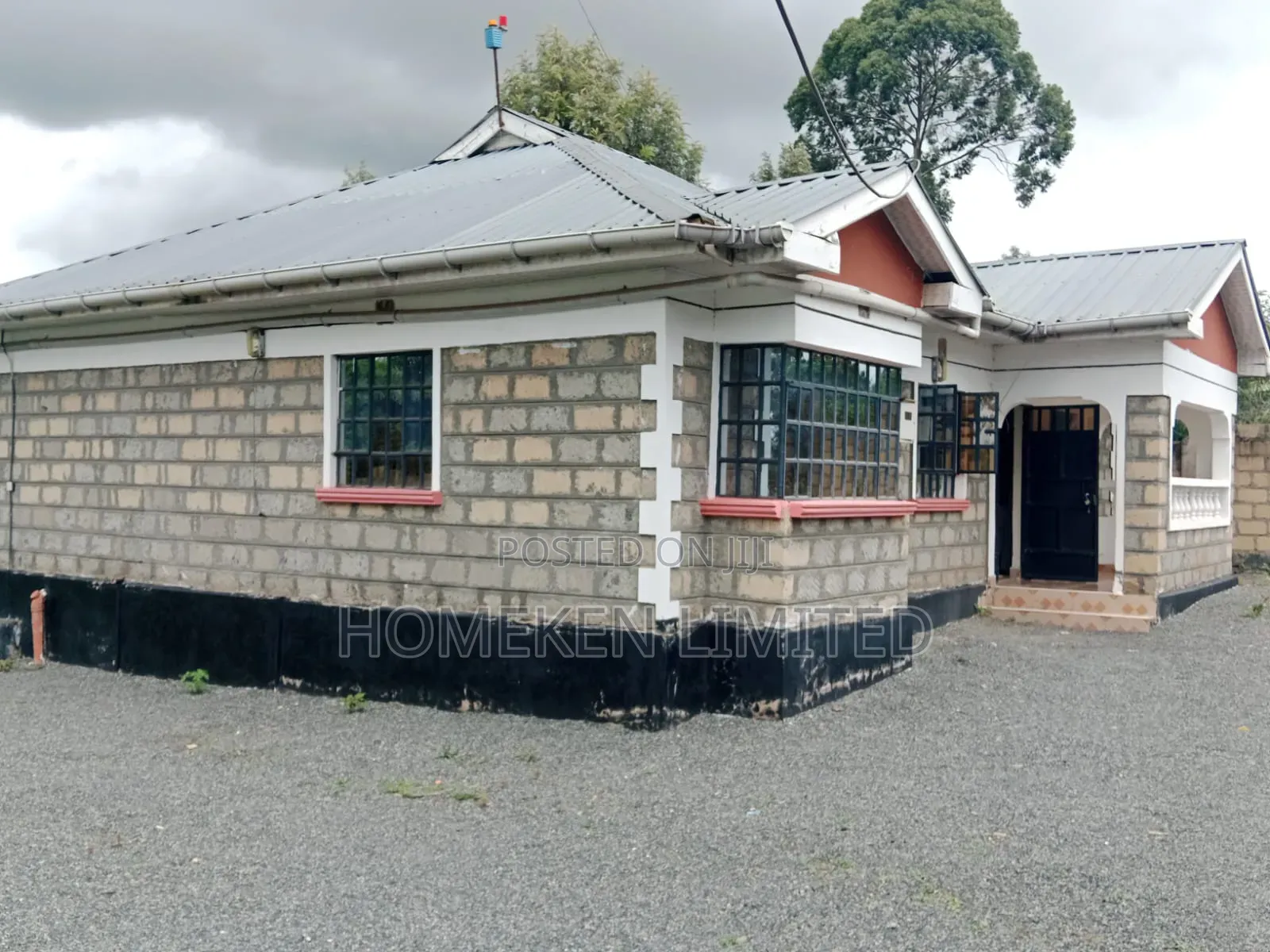4bdrm Bungalow in Kiserian Town for rent