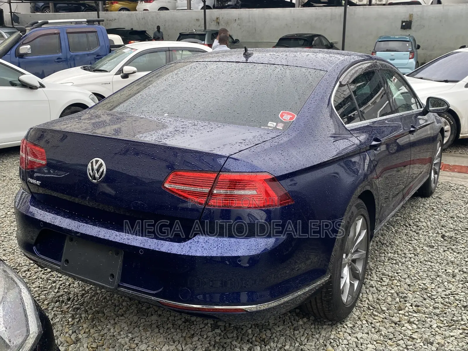 Volkswagen Passat 2018 Blue