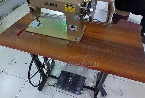 Juki Manual Sewing Machine - main view