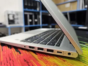 Laptop HP ProBook 445 G9 16GB AMD Ryzen 7 SSD 512GB