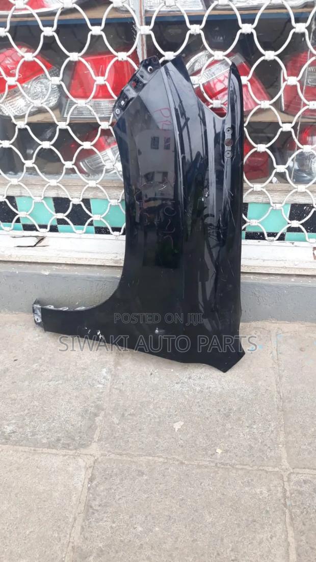 Prado 150 Wing/Fender