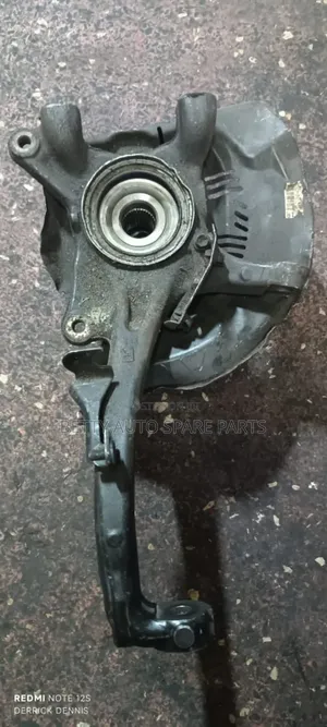Toyota V8 200 Series Knuckle