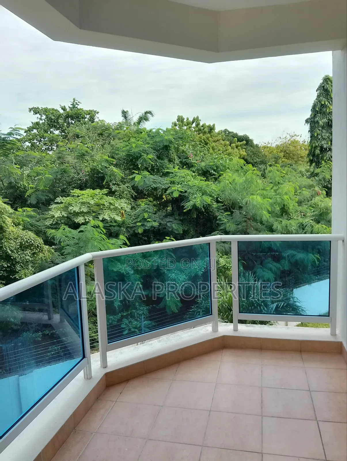 4bdrm Apartment in Nyali Estate for rent