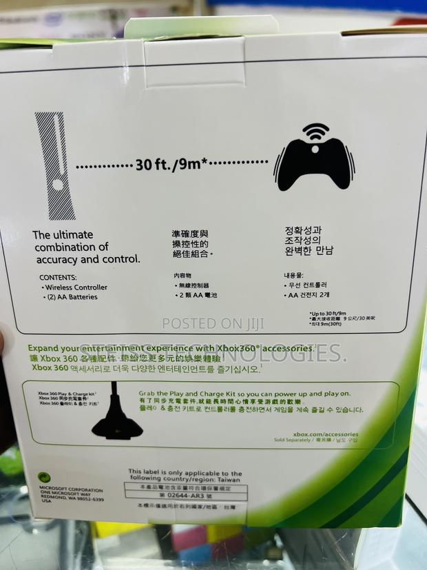 Xbox 360 Wireless Gamepad. - thumbnail 4