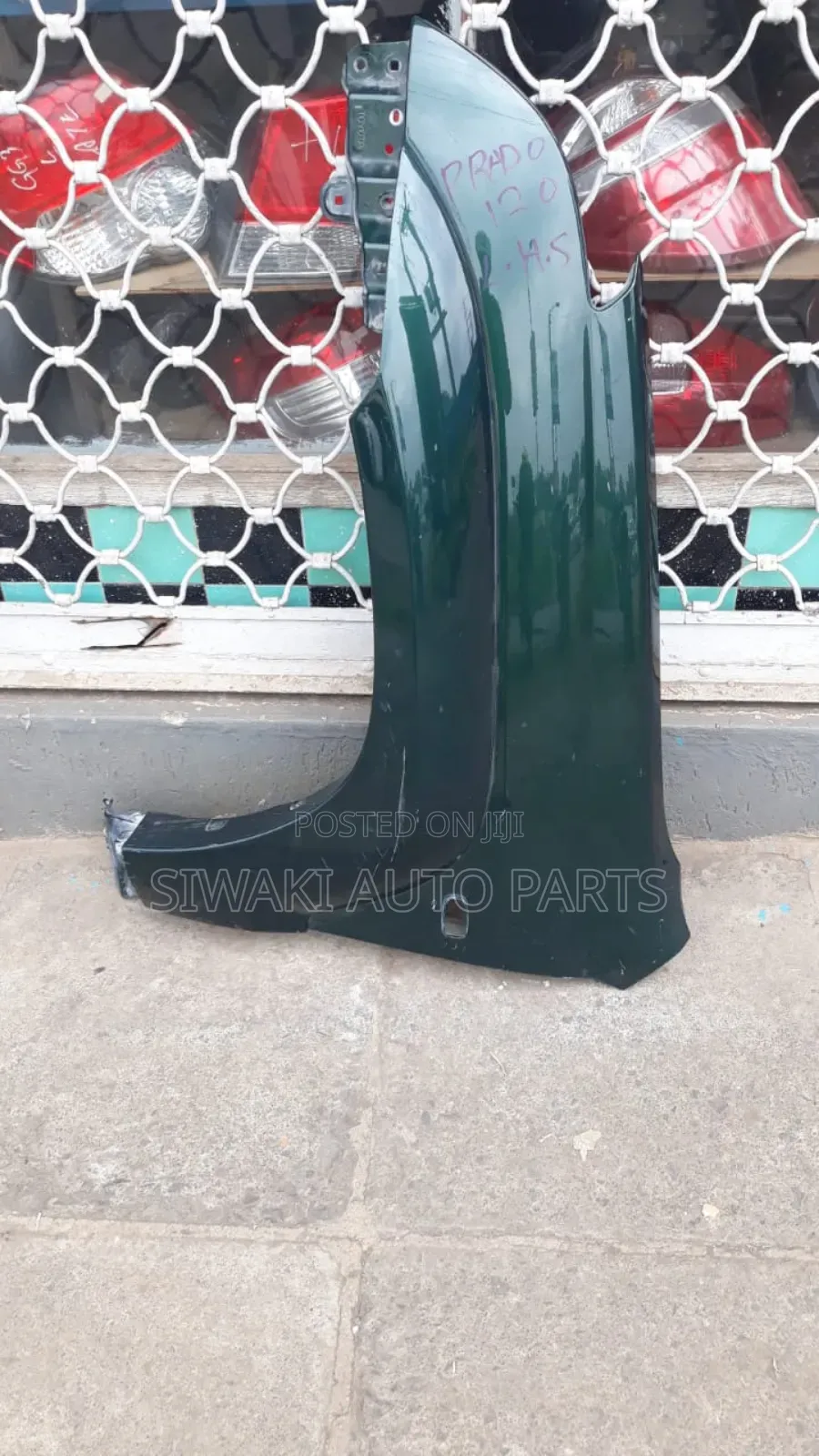 Prado 120 Wing/Fender