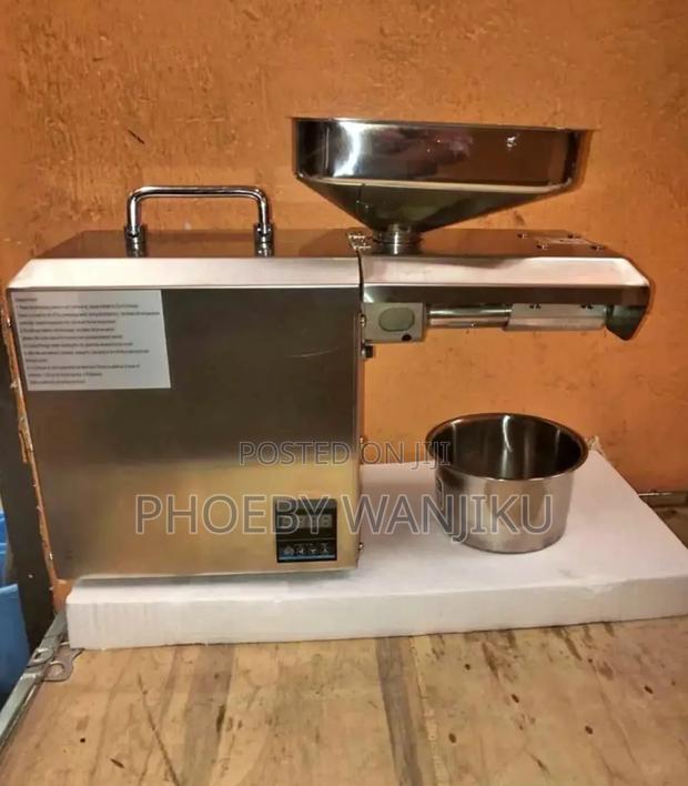 Oil Expeller Machine - main view