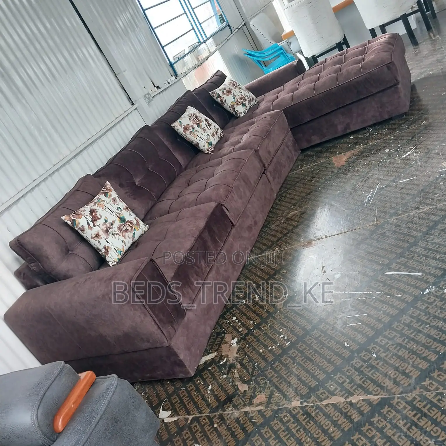 6 Seater Cozy Chester L Seat Sofa