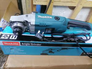 Highly Recommend 9" 2100w Makita Angle Grinder - thumbnail 2