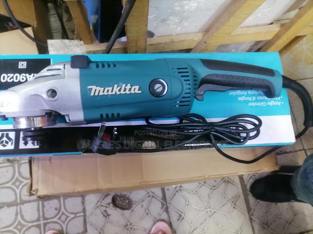 Commercial Standard 9" 2100w Makita Angle Grinder - main view