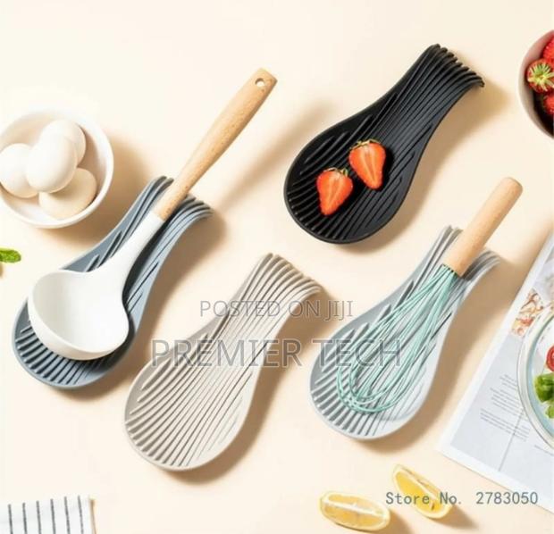 Flexible Spoon Rest