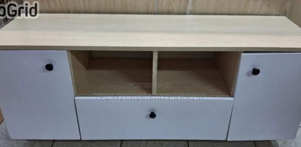 *Cairo Modern Wooden Aesthetic Tv Stand 4ft 