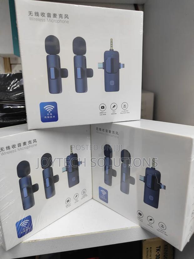 3 In 1 Wireless Smartphone Mics.