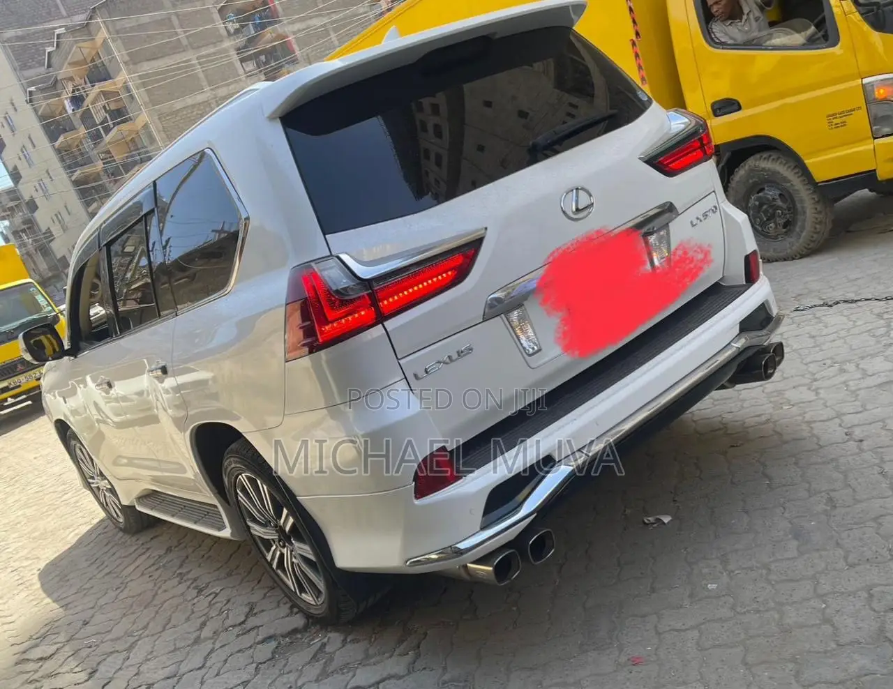 Lexus LX 570 AWD 2016 White