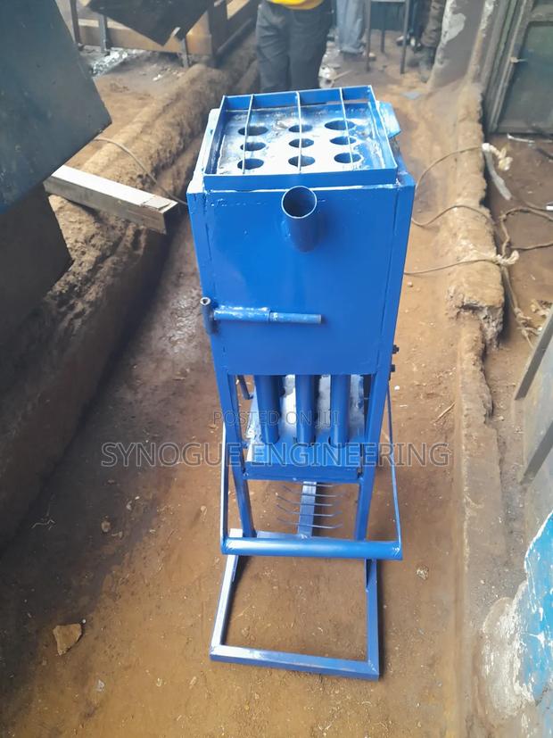 Integrated Manual Candle Layer Machine - thumbnail 4