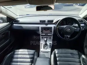 Volkswagen Passat SEL Premium 4dr Sedan (1.8L 4cyl Turbo 6A) 2014 Gray