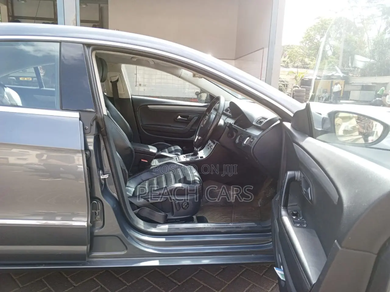 Volkswagen Passat SEL Premium 4dr Sedan (1.8L 4cyl Turbo 6A) 2014 Gray