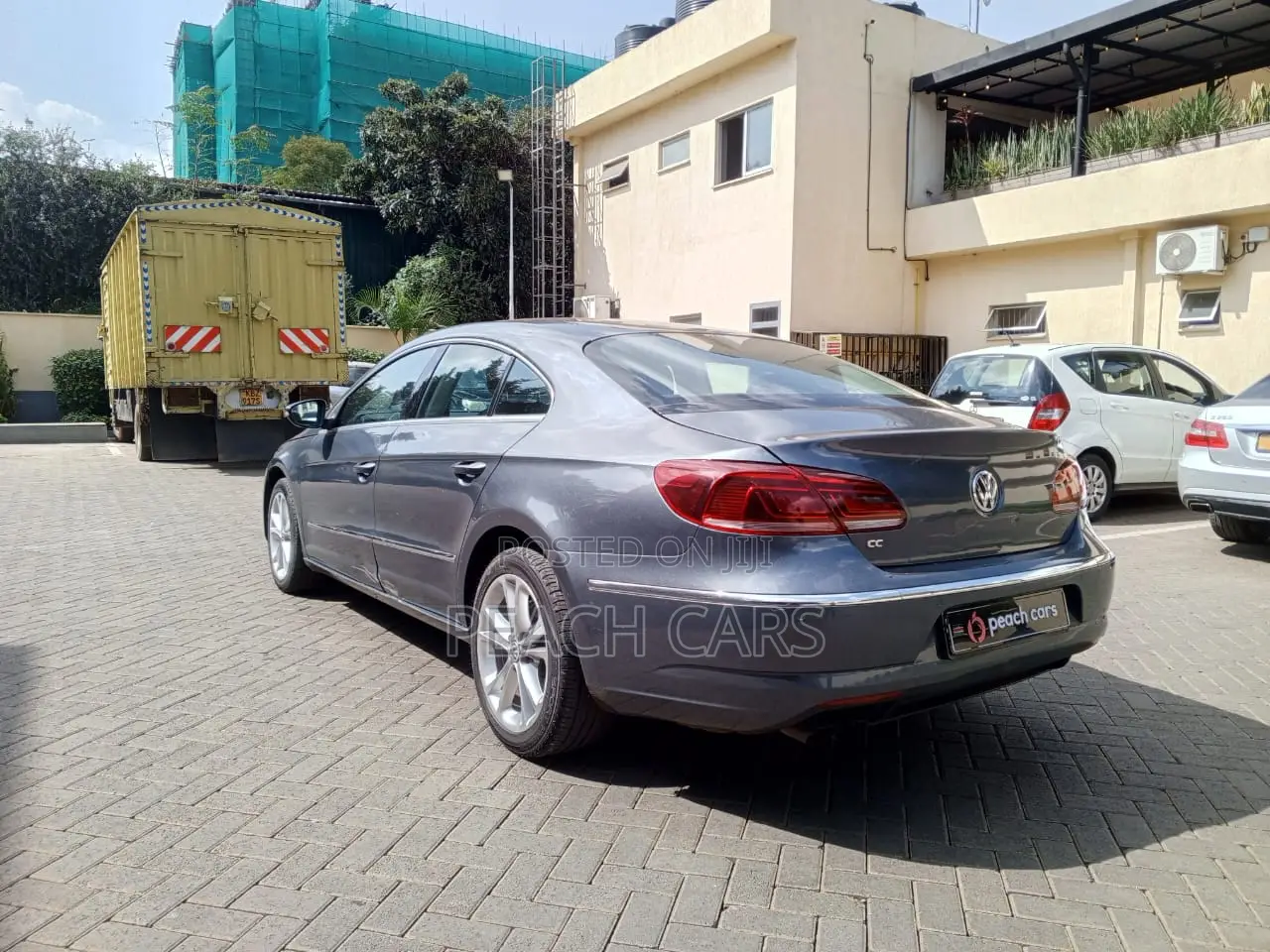 Volkswagen Passat SEL Premium 4dr Sedan (1.8L 4cyl Turbo 6A) 2014 Gray