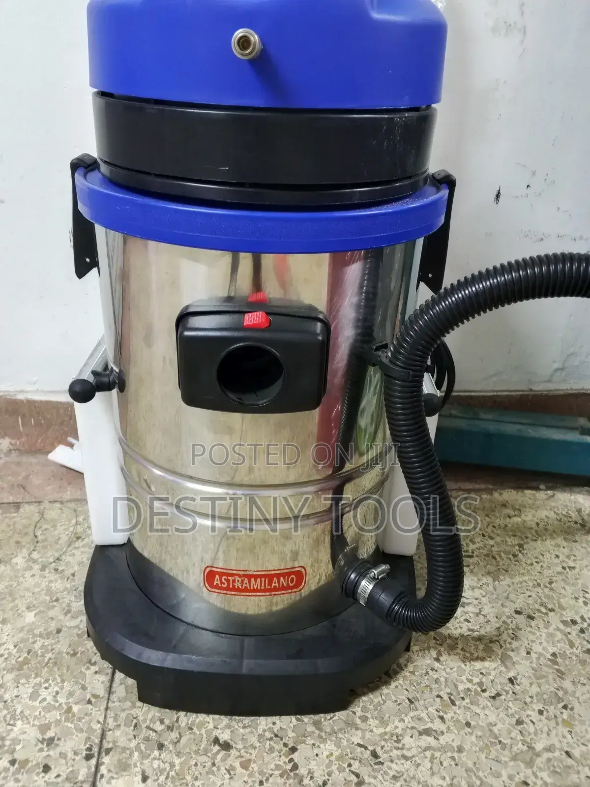 Astramilano Carpet Cleaner/Vacuum Cleaner