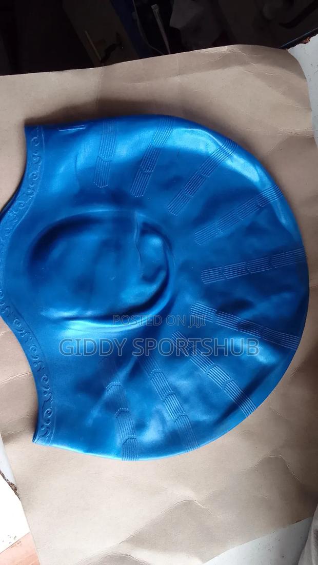 Swim Cap With Ear Cup