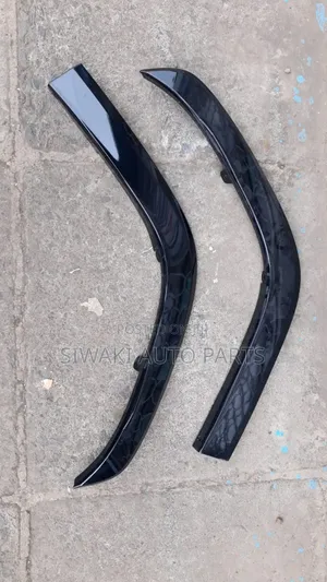 300 Series Mouldings