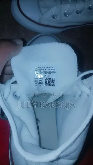 Ex Uk Converse Sneakers