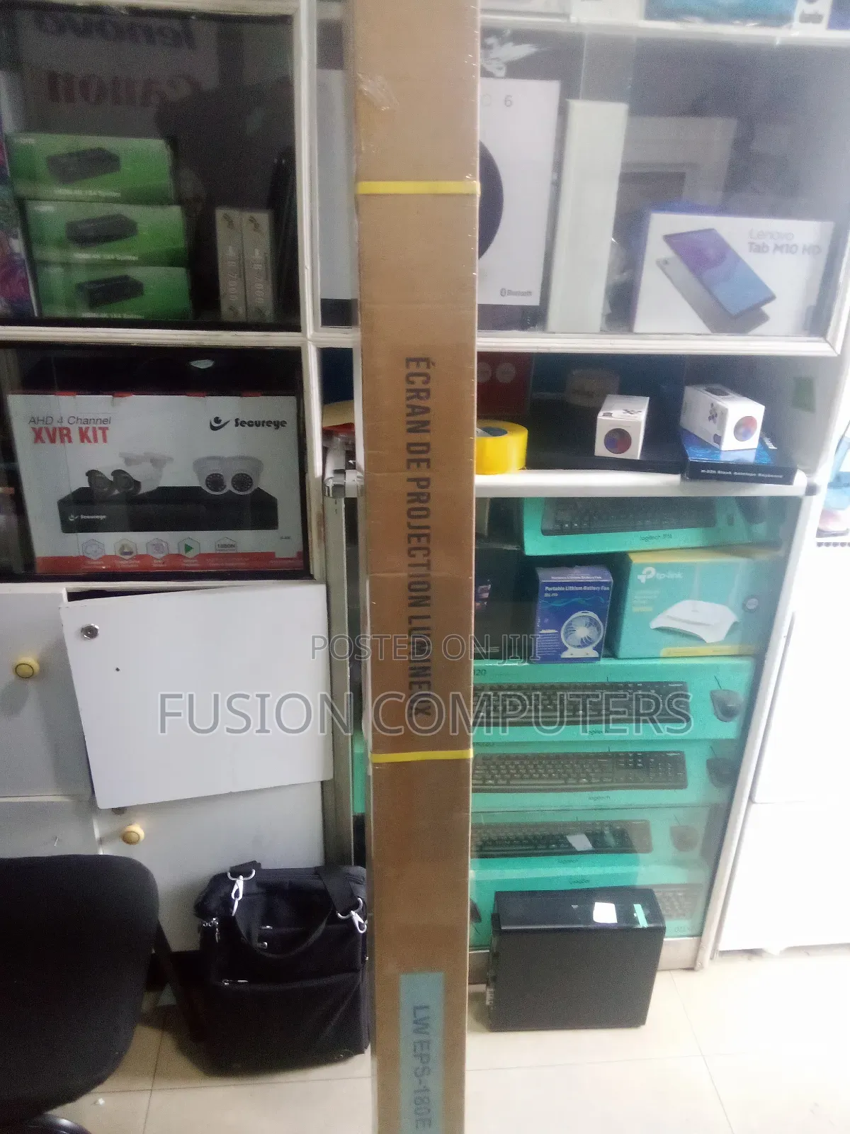 Lw Eps 180e Electric Projector Screen 180 X 180