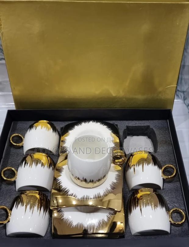 Elegant Cups With Saucers - main view