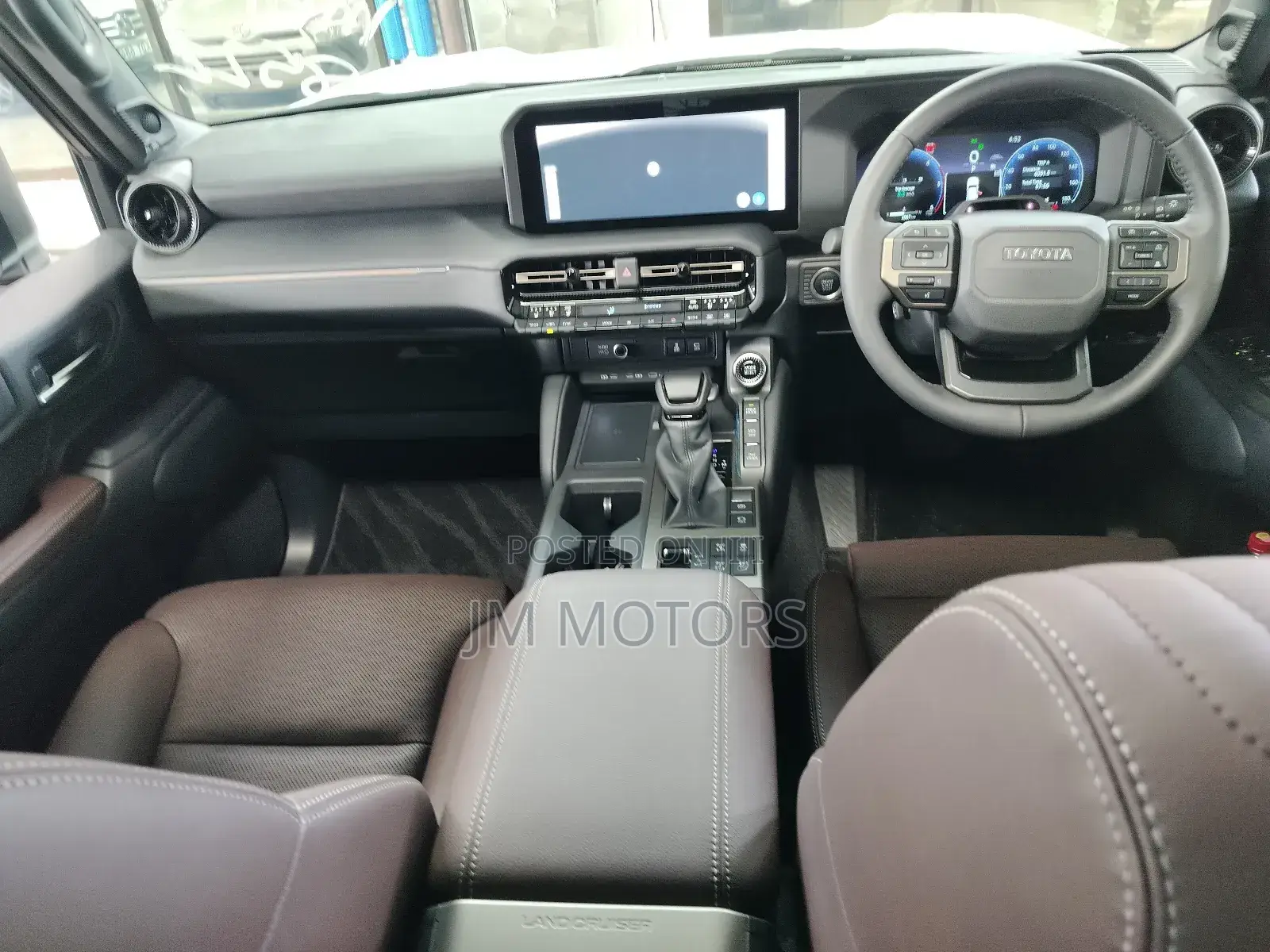 Toyota Land Cruiser 2024 White