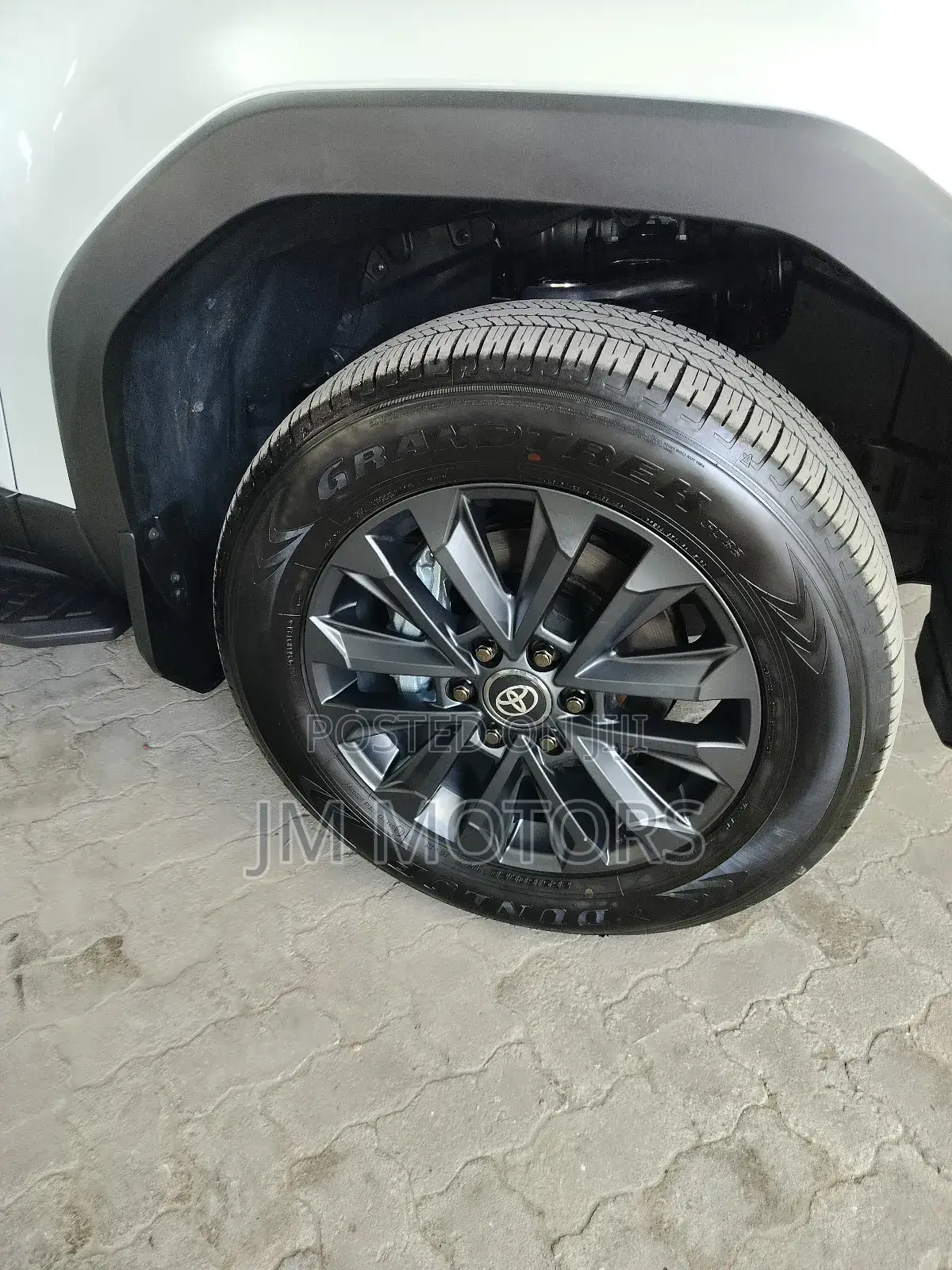 Toyota Land Cruiser 2024 White