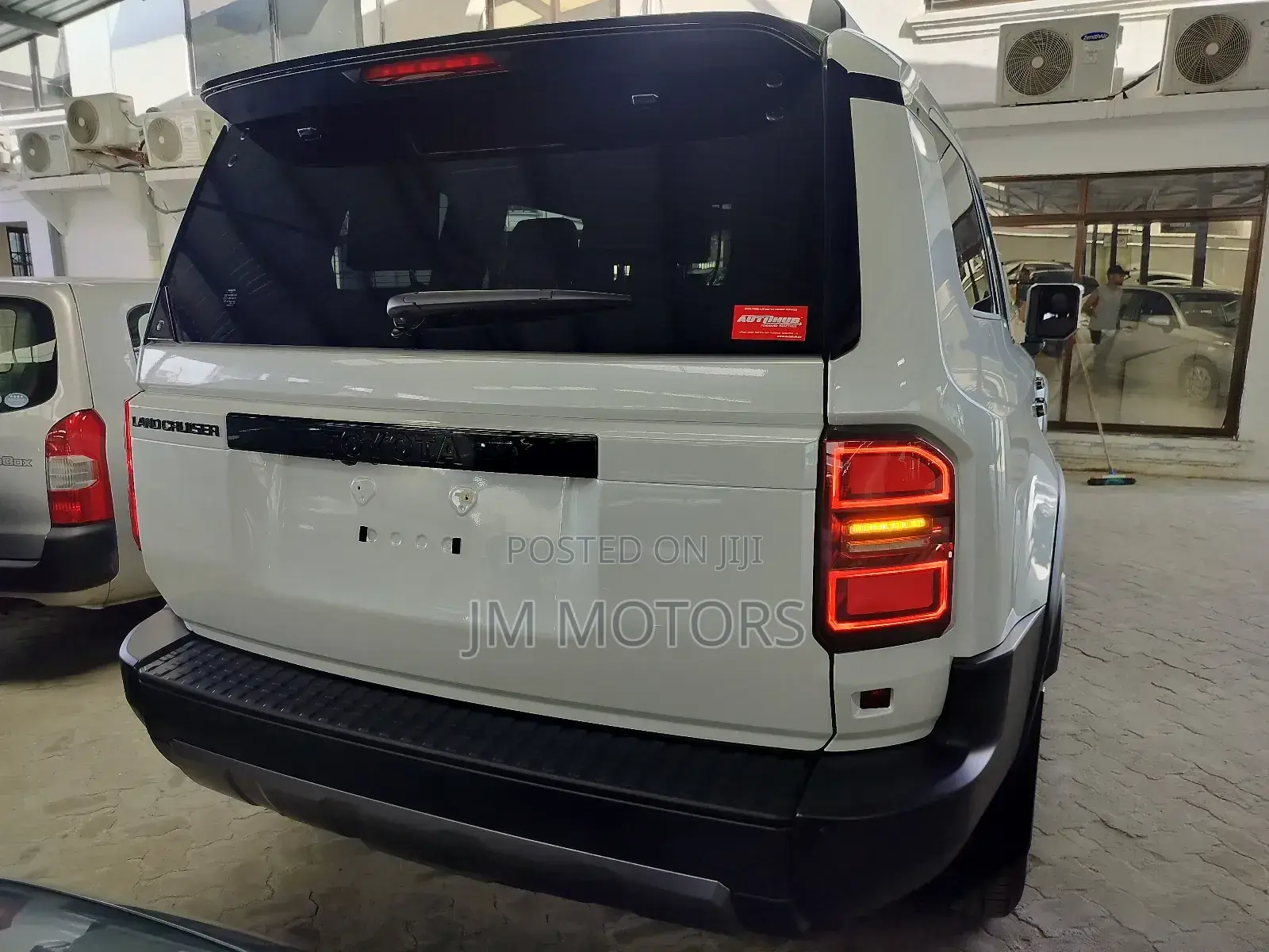 Toyota Land Cruiser 2024 White