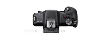 Canon Eos R100 + Rfs 18-45