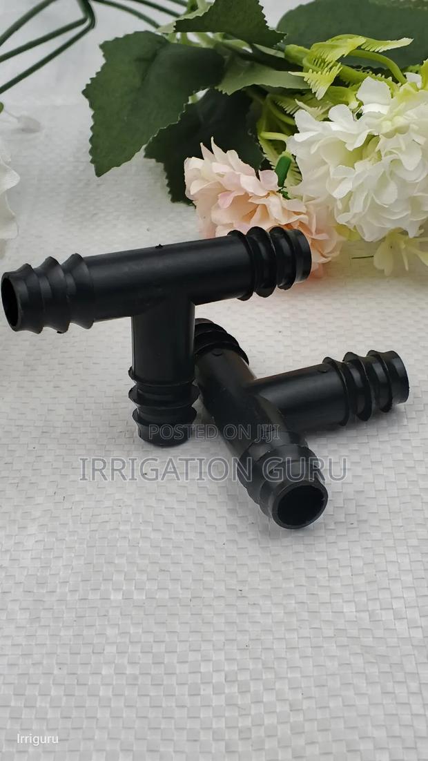 Drip Tape Tee Fitting - main view