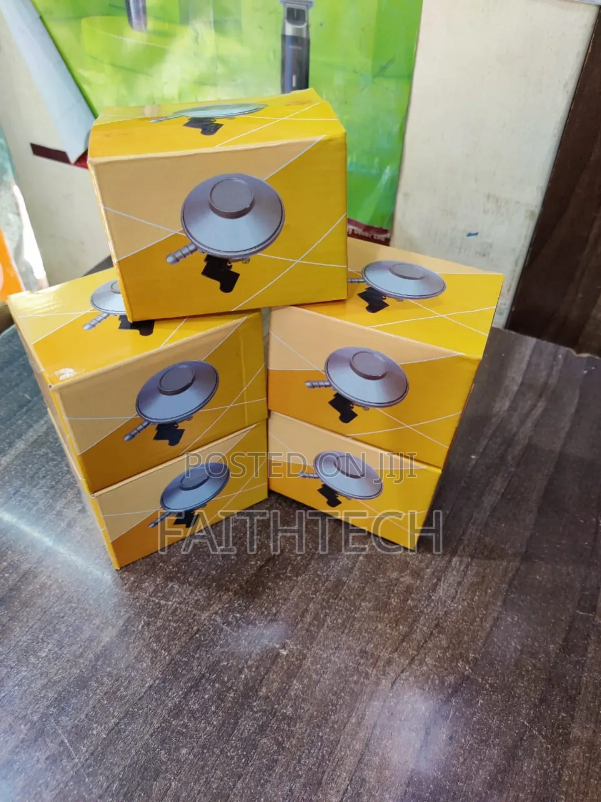 *Gas Regulator For 13kg Cylinder