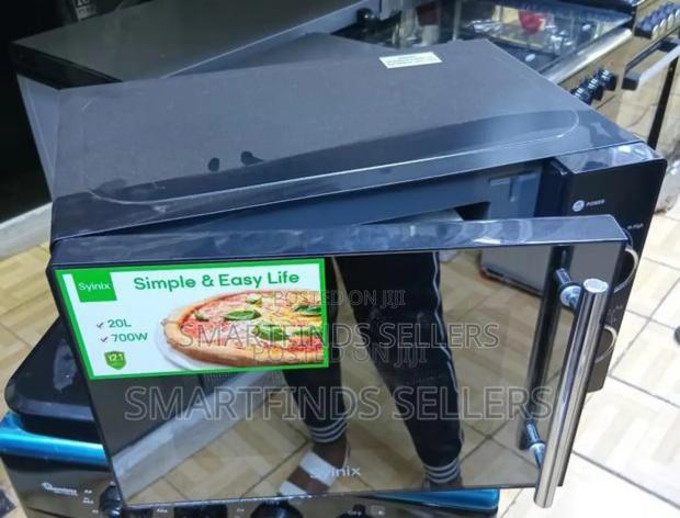 Compact Syinix 20l Microwave – Manual Control