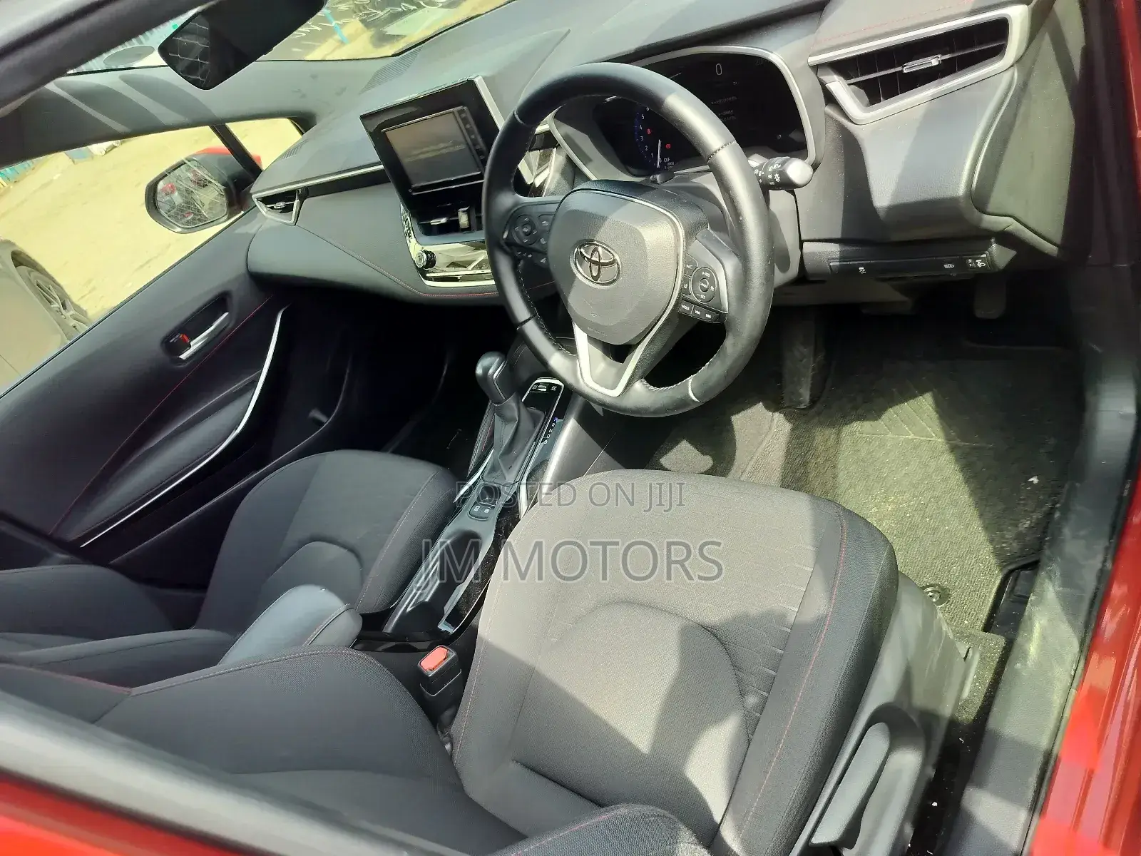 Toyota Corolla 2019 Orange